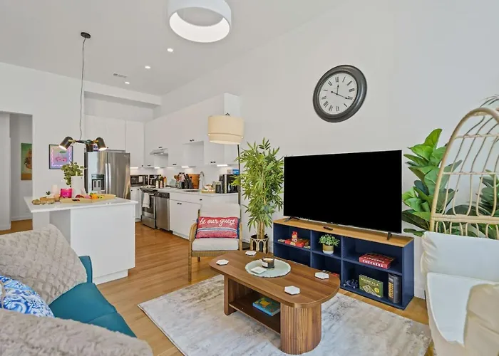 Holiday home The Folium 3bd In The Heart Of Magnolia *