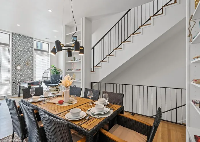 Holiday home The Folium 3bd In The Heart Of Magnolia